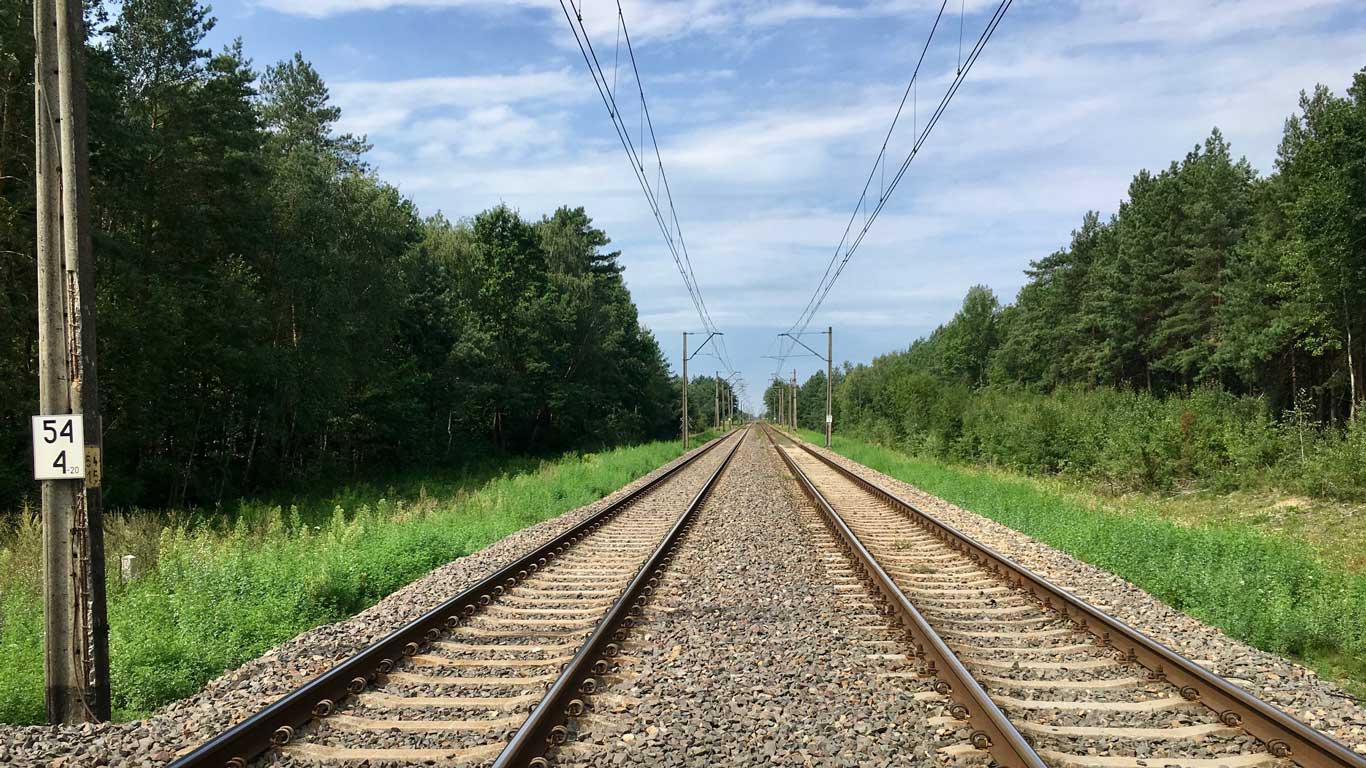 Read full story «Z Krakowa do Warszawy, z Warszawy do Krakowa»