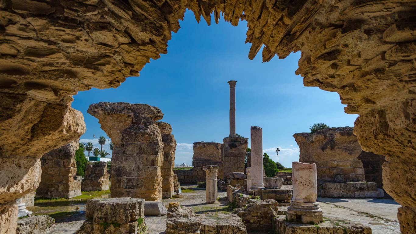 Wie gelangt man nach Karthago?